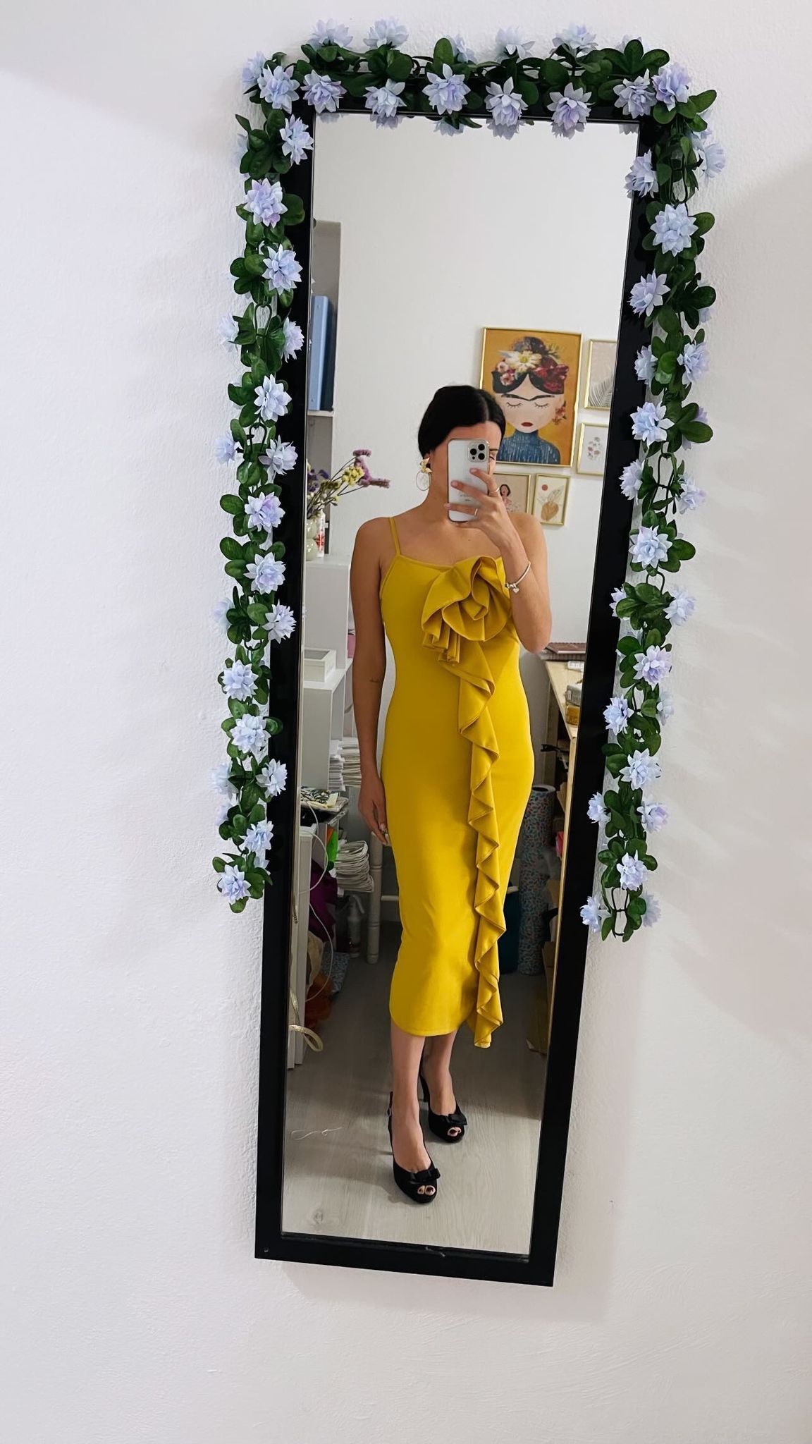 Vestido amarillo volante